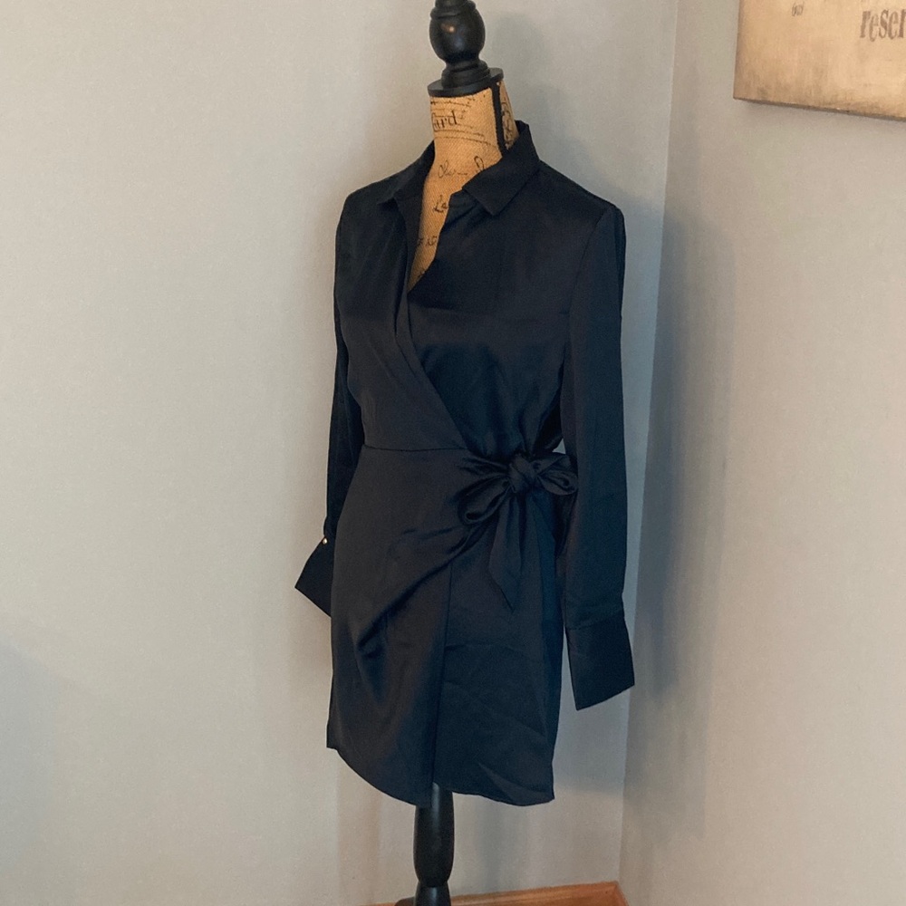 House of Harlow NWOT Satin Wrap Tie Mini Dress Women Size Small - Picture 5 of 14